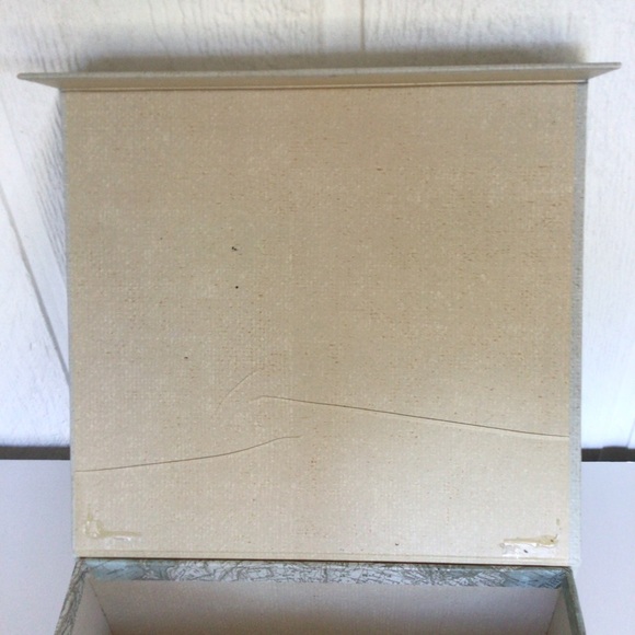 WORLD TRAVELER NESTING STORAGE BOXES SET OF THREE - Picture 13 of 14